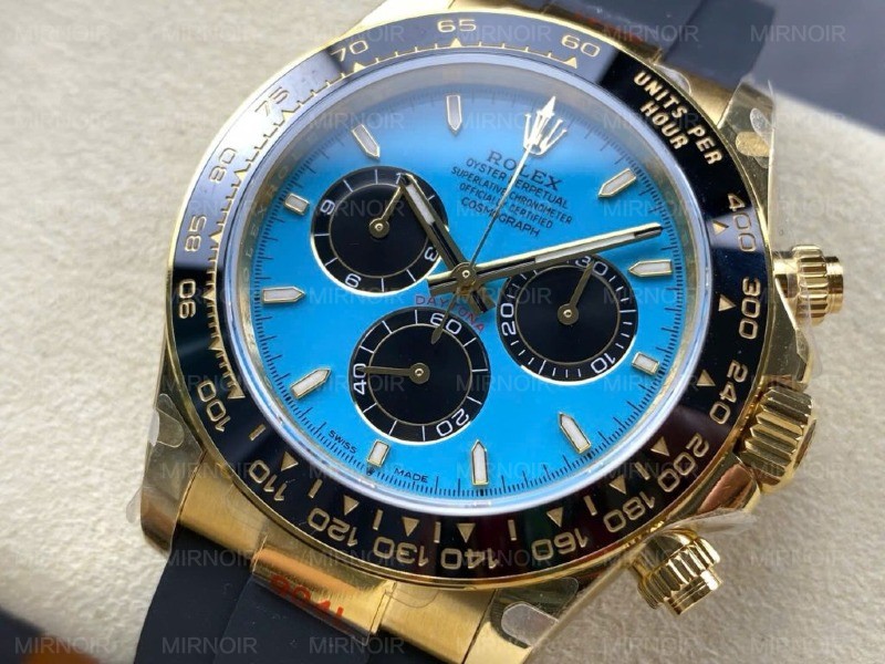 Dong-Ho-Rolex-Cosmograph-Daytona-126518LN-001-Xanh-Ngoc-Lam-Nang-152-Grams-QF-40mm-4-1024x768.jpg