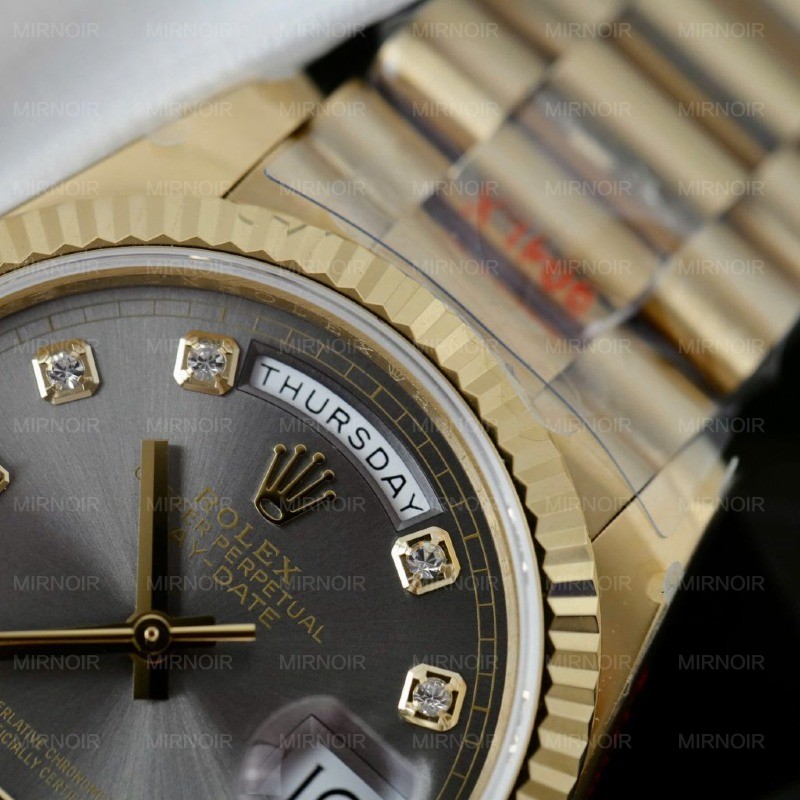 Dong-Ho-Rolex-Day-Date-M128238-Replica-11-Mat-Xam-Trong-Luong-159-Gram-Xuong-QF-36mm-5-1024x1024.jpg