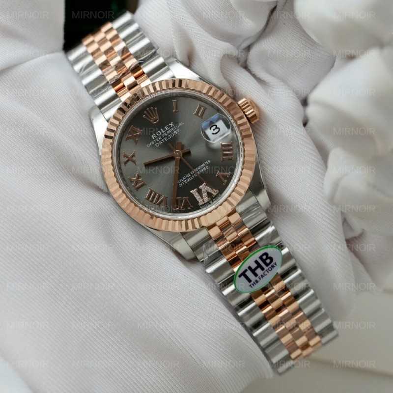 Dong-Ho-Rolex-Nu-DateJust-Replica-11-Demi-Vang-Hong-Mat-Xam-Nha-May-THB-31mm-3-1024x1024.jpg