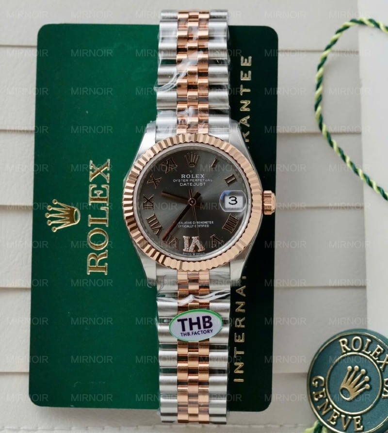 Dong-Ho-Rolex-Nu-DateJust-Replica-11-Demi-Vang-Hong-Mat-Xam-Nha-May-THB-31mm-8-918x1024.jpg