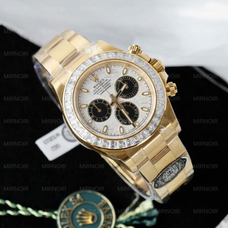 Dong-Ho-Rolex-Daytona-Mat-Thien-Thach-Che-Tac-Boc-Vang-That-Dinh-Kim-Cuong-Nhan-Tao-Baguette-40mm-4-1024x1024.jpg