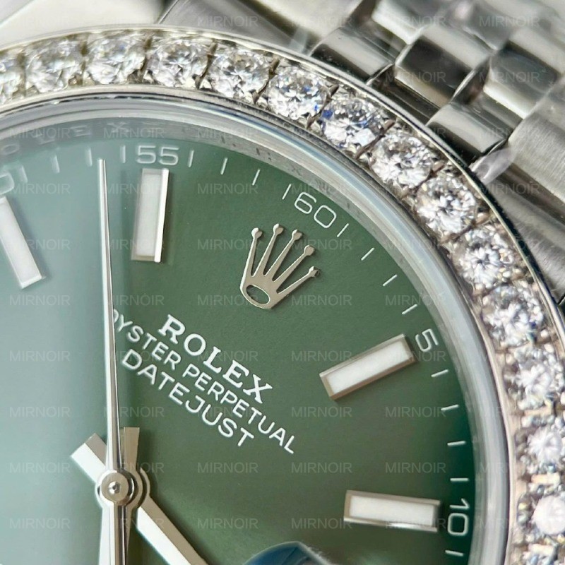 Dong-Ho-Rolex-DateJust-Mat-Xanh-La-Cay-Che-Tac-Vien-Dinh-Kim-Cuong-Nhan-Tao-41mm-5-1024x1024.jpg
