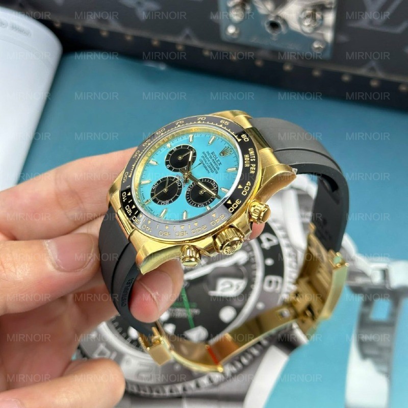 Dong-Ho-Rolex-Cosmograph-Daytona-126518LN-Replica-11-Mat-Xanh-Ngoc-Lam-Xuong-THB-40mm-3-1024x1024.jpg