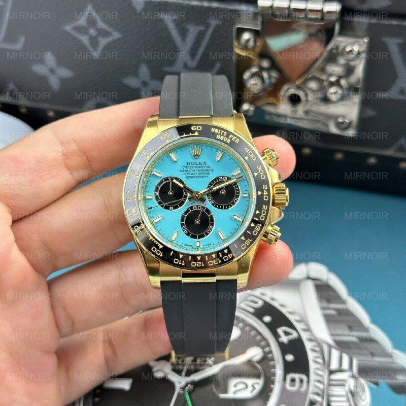 Dong-Ho-Rolex-Cosmograph-Daytona-126518LN-Replica-11-Mat-Xanh-Ngoc-Lam-Xuong-THB-40mm-8-1024x1024.jpg