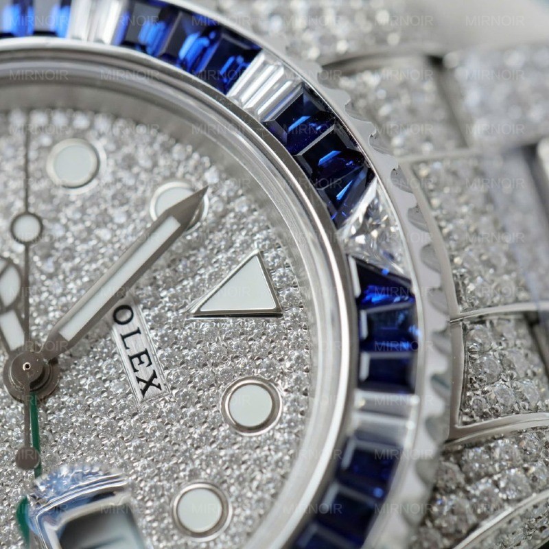 Dong-Ho-Rolex-GMT-Master-II-Replica-11-Dinh-Sapphire-Va-Kim-Cuong-Moissanite-40mm-5-1024x1024.jpg