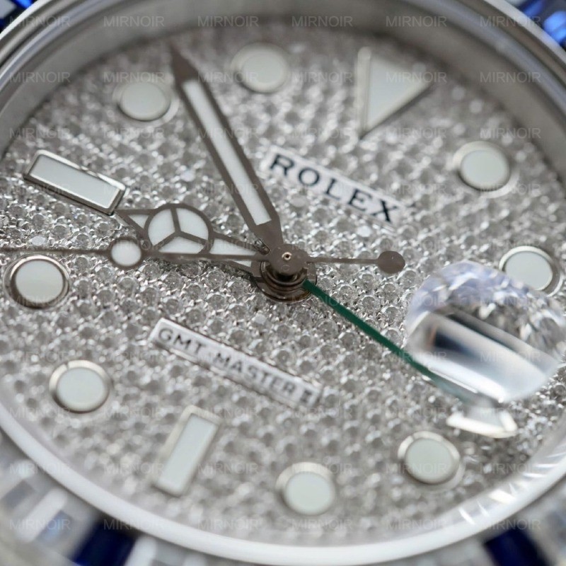 Dong-Ho-Rolex-GMT-Master-II-Replica-11-Dinh-Sapphire-Va-Kim-Cuong-Moissanite-40mm-7-1024x1024.jpg