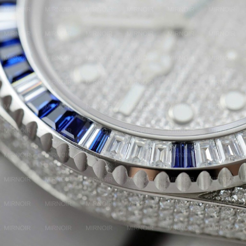 Dong-Ho-Rolex-GMT-Master-II-Replica-11-Dinh-Sapphire-Va-Kim-Cuong-Moissanite-40mm-9-1024x1024.jpg