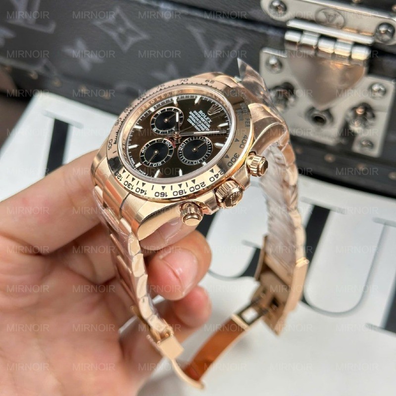 Dong-Ho-Rolex-Cosmograph-Daytona-126508-Clone-11-Mat-Chocolate-Day-Oyster-THB-40mm-5-1024x1024.jpg