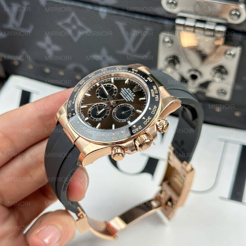 Dong-Ho-Rolex-Cosmograph-Daytona-126515-Fake-11-Mat-Chocolate-Day-Cao-Su-THB-40mm-8-1024x1024.jpg