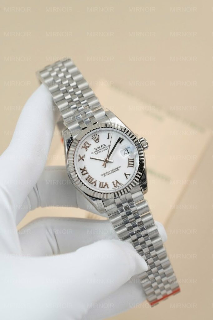 Dong-Ho-Rolex-DateJust-Lady-Fake-11-Mat-Trang-Coc-So-La-Ma-31mm-8-683x1024.jpg