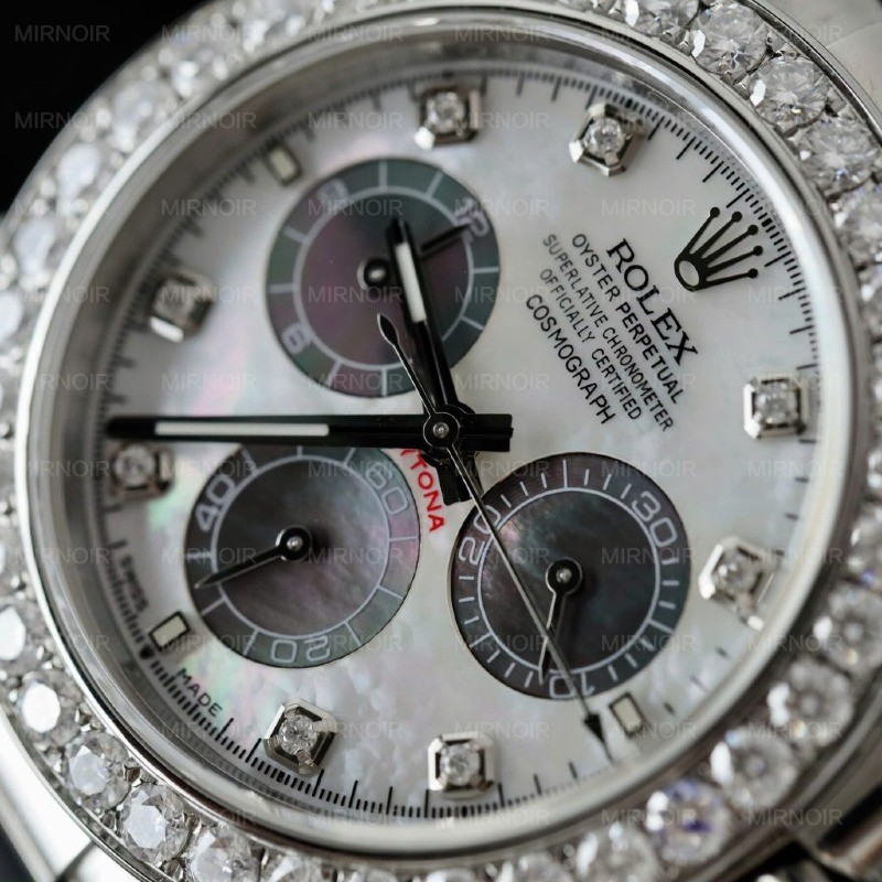 Dong-Ho-Rolex-Daytona-Che-Tac-Mat-MOP-Coc-So-Vanh-Do-Kim-Cuong-Moissanite-40mm-13-1024x1024.jpg