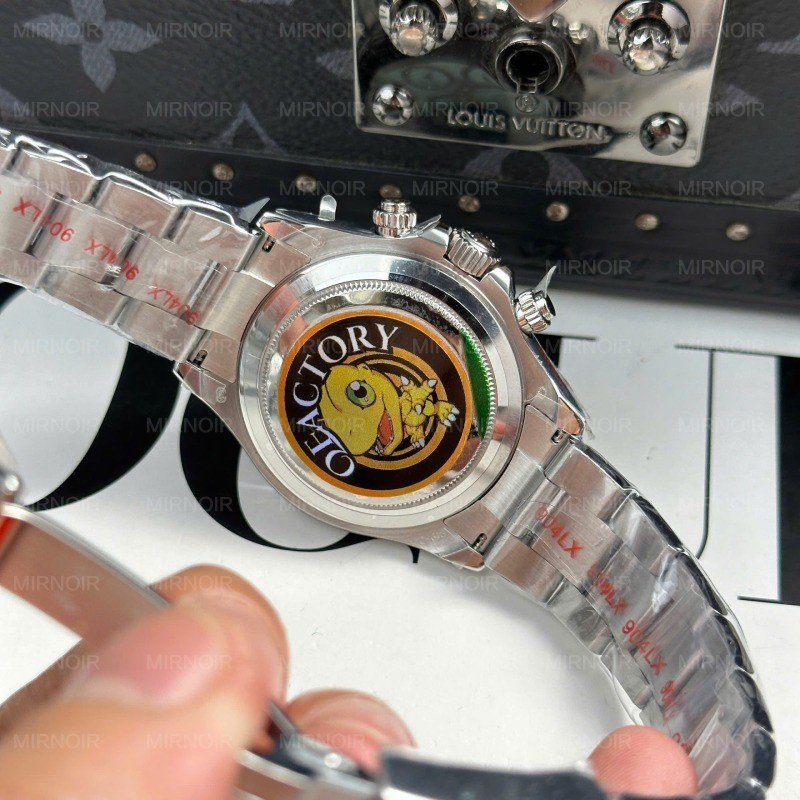 Dong-Ho-Rolex-Daytona-Ice-Blue-116506-Che-Tac-180-Grams-Nha-May-QF-Nam-40mm-2.jpg