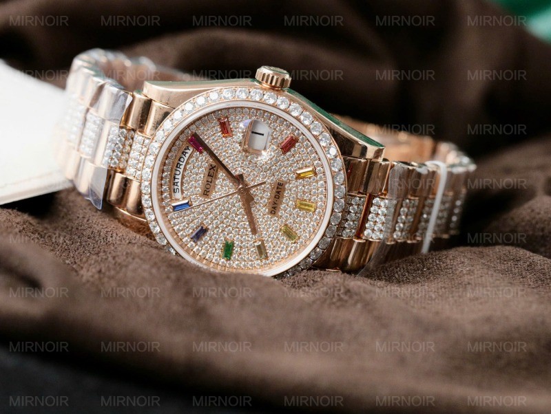 Dong-Ho-Rolex-Day-Date-128395TBR-Che-Tac-Boc-Vang-That-Dinh-Full-Kim-Cuong-Moissanite-36mm-2.jpg