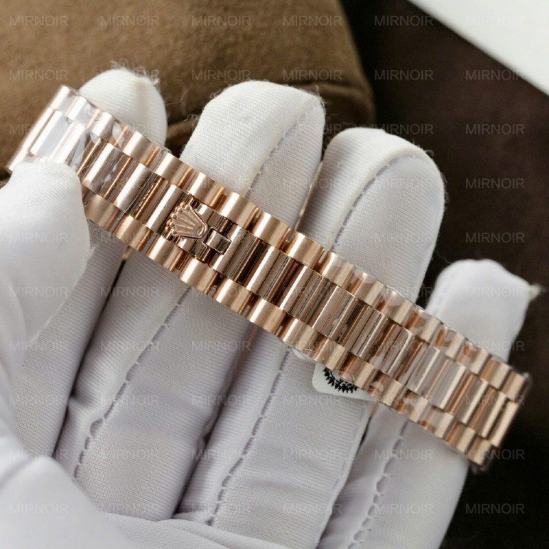 Dong-Ho-Rolex-DateJust-Nu-Che-Tac-Boc-Vang-That-Ruby-Baguette-Moissanite-31mm-10-1024x1024.jpg