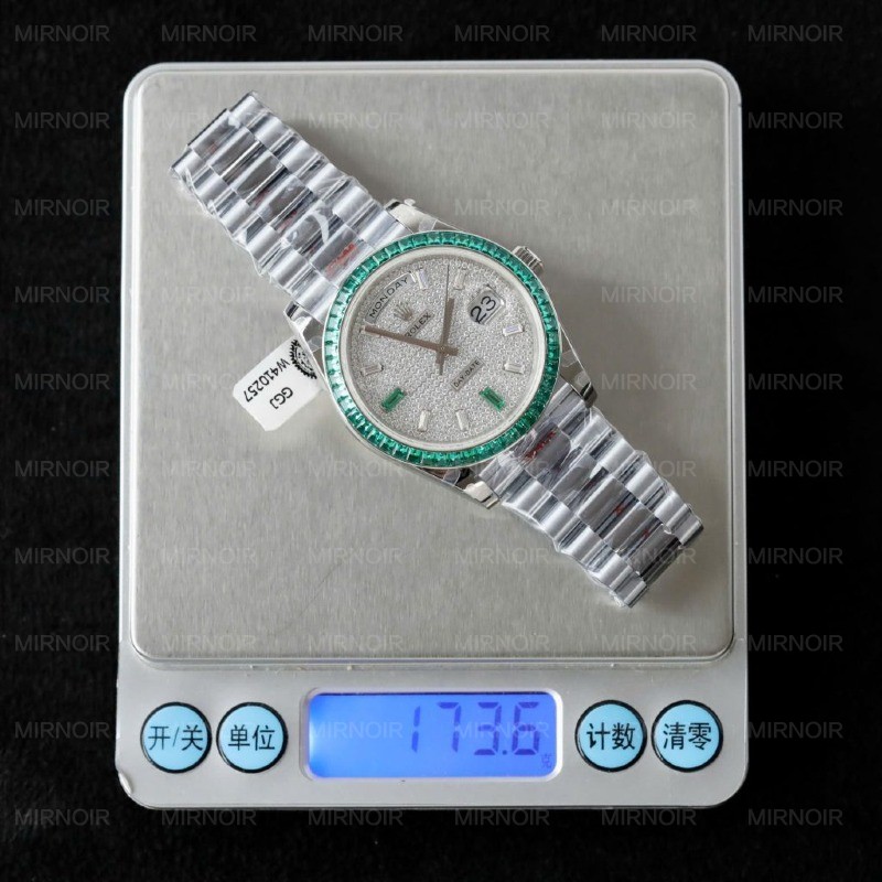 Dong-Ho-Rolex-Day-Date-Nam-Che-Tac-Dinh-Moissanite-Sapphire-Baguette-40mm-2-1024x1024.jpg