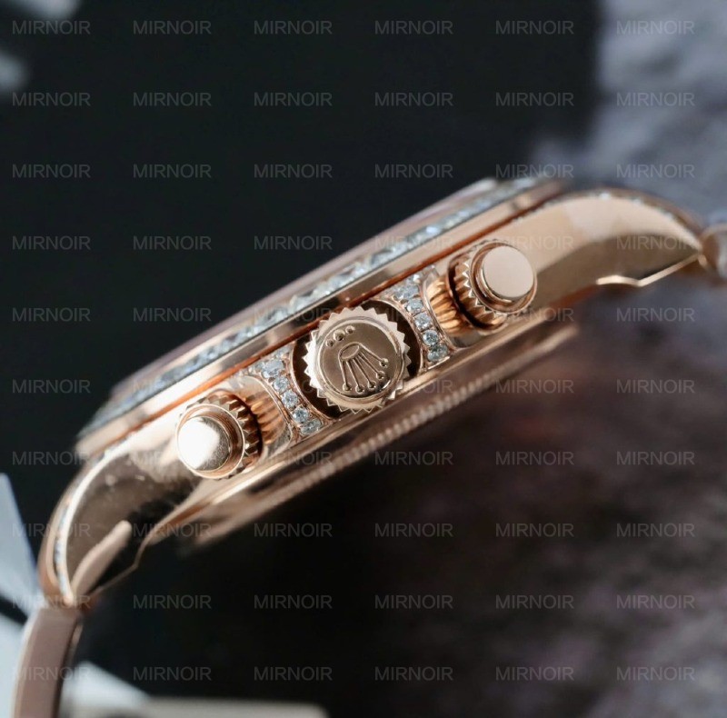 Dong-Ho-Rolex-Daytona-Mat-Den-Che-Tac-Boc-Vang-Dinh-Kim-Cuong-Moissanite-Baguette-40mm-9-1024x1011.jpg