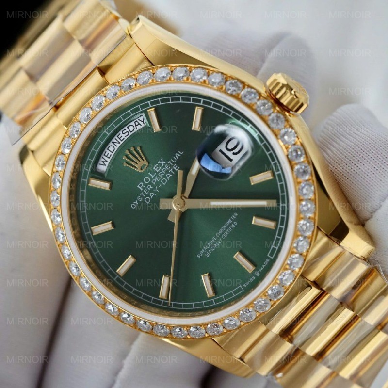 Dong-Ho-Rolex-Day-Date-Mat-Xanh-La-Cay-Che-Tac-Boc-Vang-That-Dinh-Moissanite-Hong-Kong-36mm-5-1024x1024.jpg