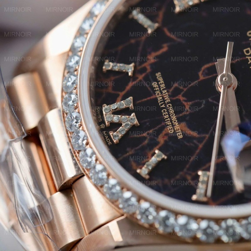 Dong-Ho-Rolex-Day-Date-Mat-Nham-Thach-Che-Tac-Boc-Vang-That-Dinh-Moissanite-GMF-36mm-6-1024x1024.jpg