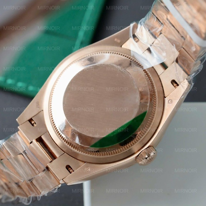 Dong-Ho-Rolex-Day-Date-Mat-Nham-Thach-Che-Tac-Boc-Vang-That-Dinh-Moissanite-GMF-36mm-7-1024x1024.jpg