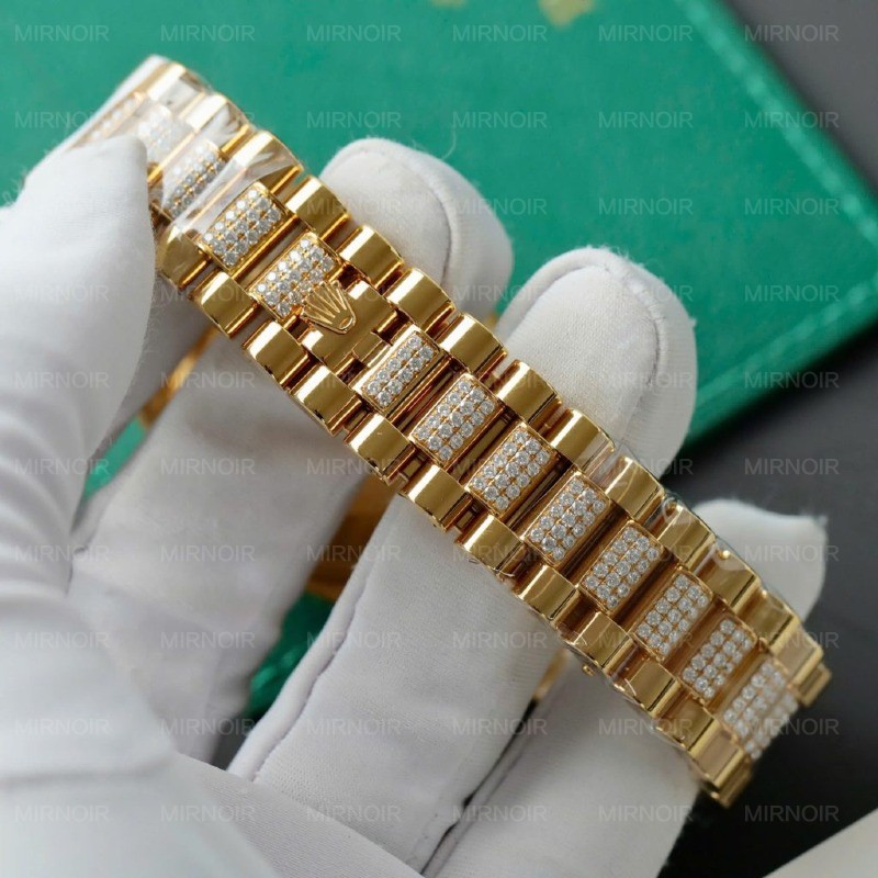 Dong-Ho-Rolex-Day-Date-Che-Tac-Mat-Xanh-Ombre-Boc-Vang-That-Dinh-Kim-Cuong-Moissanite-36mm-10-1024x1024.jpg