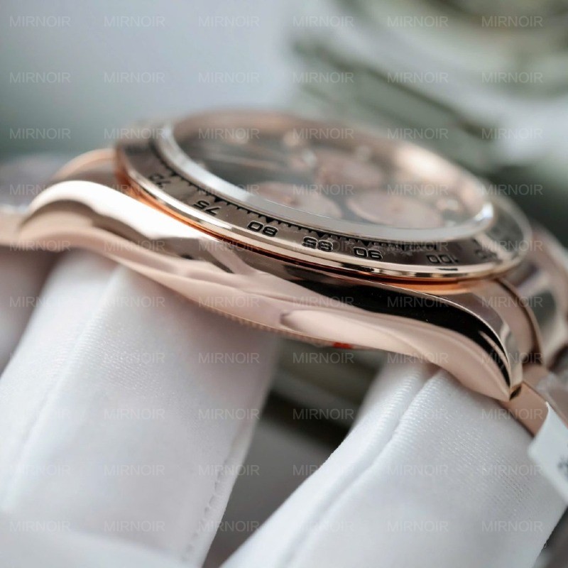 Dong-Ho-Rolex-Daytona-Che-Tac-Boc-Vang-That-Bo-Chuyen-Dong-Calibre-4131-40mm-9-1024x1024.jpg
