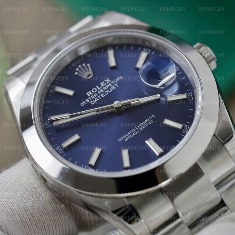Dong-Ho-Rolex-DateJust-126300-Rep-11-Mat-So-Xanh-Duong-Nha-May-VS-41mm-3-1024x1024.jpg