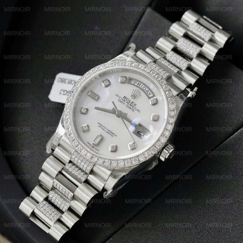 Dong-Ho-Rolex-Day-Date-Mat-MOP-Che-Tac-Dinh-Kim-Cuong-Moissanite-36mm-3-1024x1024.jpg