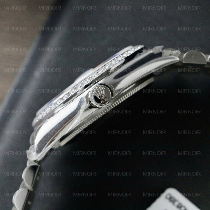Dong-Ho-Rolex-Day-Date-Mat-MOP-Che-Tac-Dinh-Kim-Cuong-Moissanite-36mm-7-1024x1024.jpg