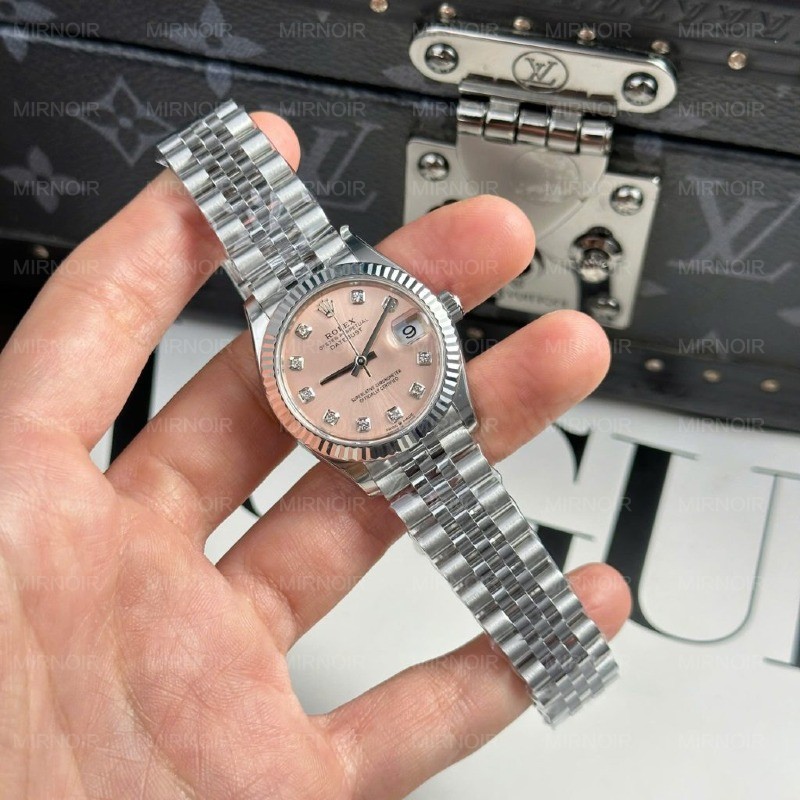Dong-Ho-Rolex-DateJust-Replica-11-Mat-So-Mau-Hong-Day-Jubilee-Nha-May-THB-31mm-1-1024x1024.jpg