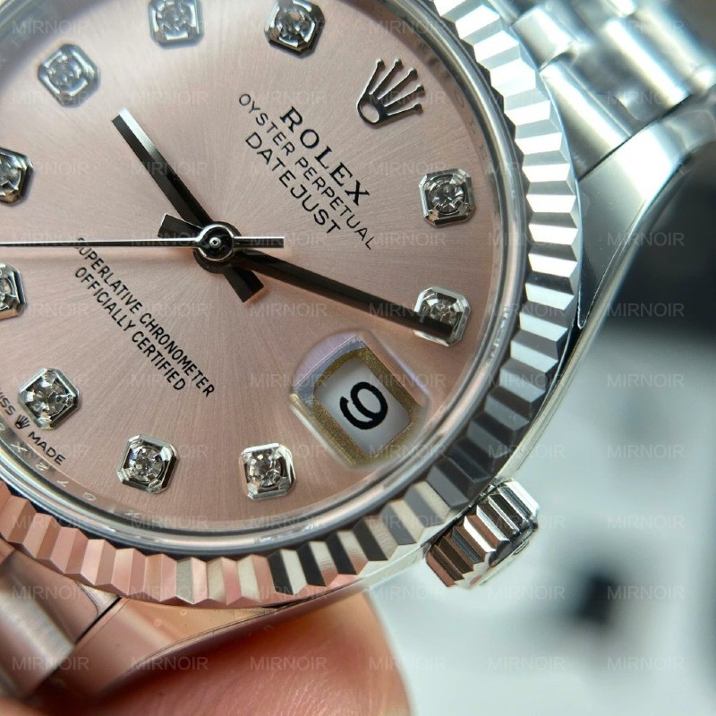 Dong-Ho-Rolex-DateJust-Replica-11-Mat-So-Mau-Hong-Day-Jubilee-Nha-May-THB-31mm-3-1024x1024.jpg