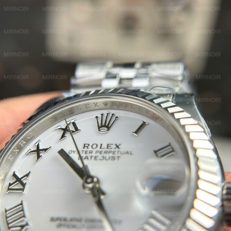 Dong-Ho-Rolex-DateJust-Fake-11-Cao-Cap-Mat-Trang-Coc-So-La-Ma-Nha-May-THB-31mm-6-1024x1024.jpg