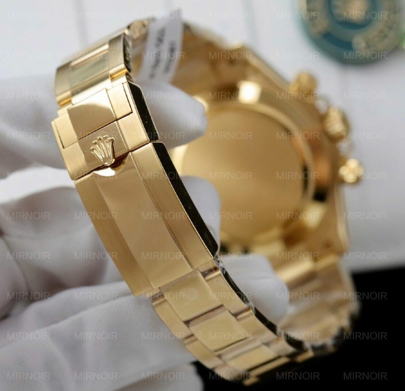 Dong-Ho-Rolex-Daytona-126598TRU-Che-Tac-Boc-Vang-That-Ruby-Kim-Cuong-Moissanite-40mm-1-1024x986.jpg