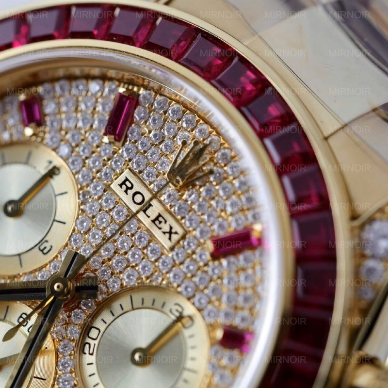 Dong-Ho-Rolex-Daytona-126598TRU-Che-Tac-Boc-Vang-That-Ruby-Kim-Cuong-Moissanite-40mm-9-1024x1024.jpg