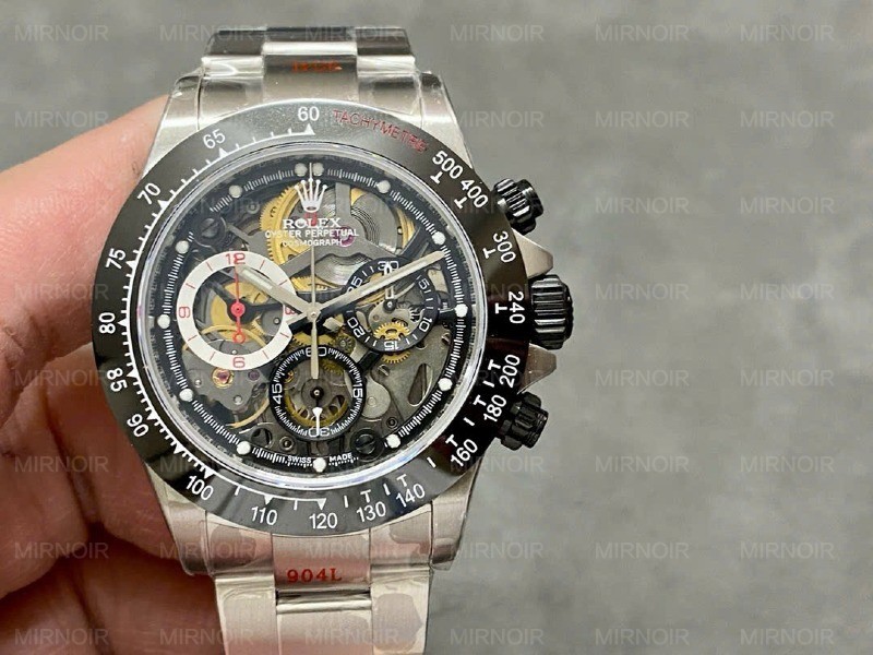 Dong-Ho-Rolex-Daytona-Artisans-de-Geneve-La-Montoya-Che-Tac-Xuong-Sonic-40mm-5.jpg
