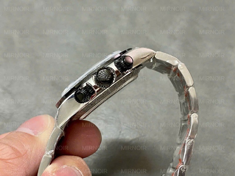 Dong-Ho-Rolex-Daytona-Artisans-de-Geneve-La-Montoya-Che-Tac-Xuong-Sonic-40mm-8.jpg