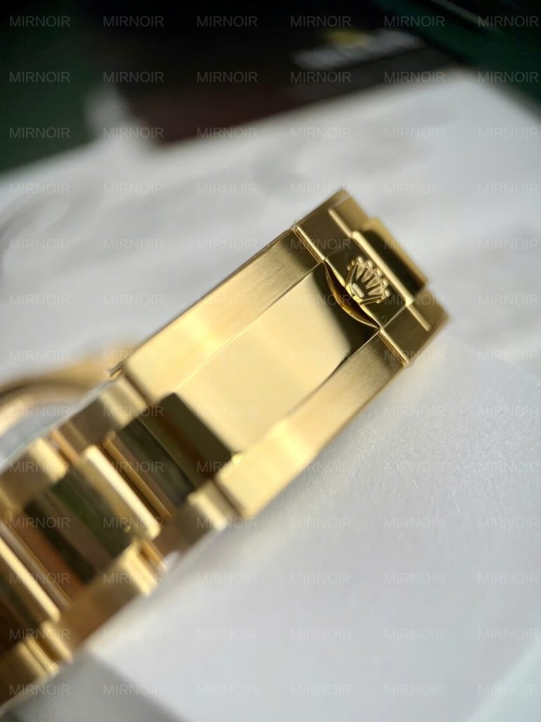 Dong-Ho-Rolex-Daytona-Replica-11-Mat-Den-Coc-So-Da-Quang-Nha-May-BT-40mm-2-768x1024.jpg