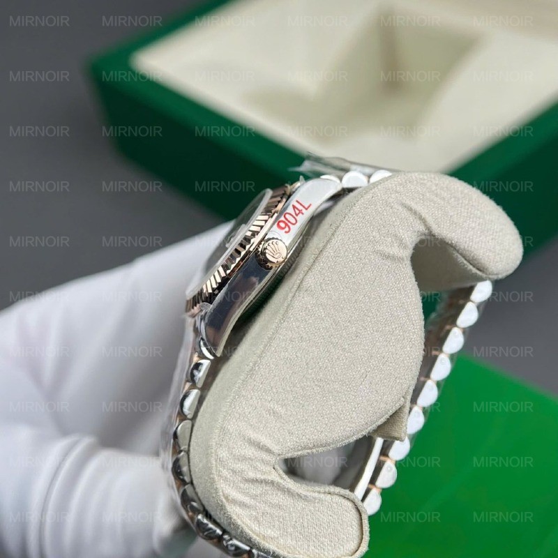 Dong-Ho-Rolex-DateJust-Che-Tac-Boc-Vang-That-Mat-MOP-Coc-So-Kim-Cuong-Thien-Nhien-GMF-31mm-8-1024x1024.jpg