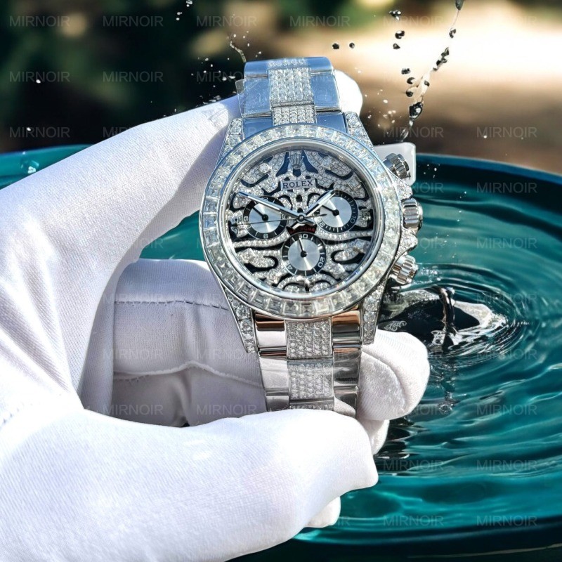 Dong-Ho-Rolex-Che-Tac-Moissanite-Cosmograph-Daytona-Eye-Of-The-Tiger-40mm-3.jpg