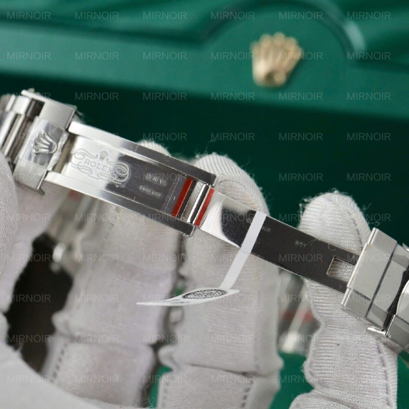 Dong-Ho-Rolex-Daytona-Che-Tac-Mat-Kham-Xa-Cu-Tim-Coc-So-Kim-Cuong-Moissanite-40mm-1-1024x1024.jpg