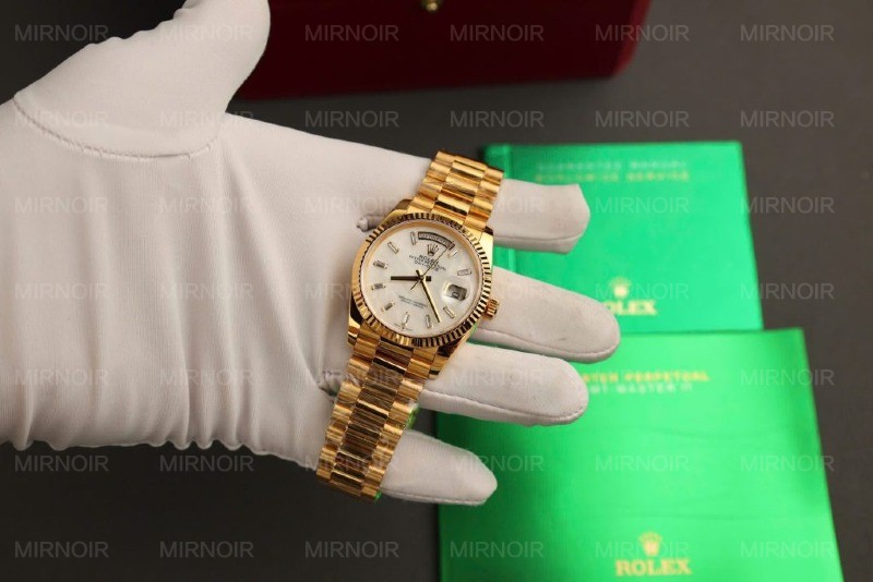 Dong-Ho-Rolex-Day-Date-Che-Tac-Boc-Vang-That-Mat-So-Kham-Xa-Cu-36mm-5-1024x683.jpg
