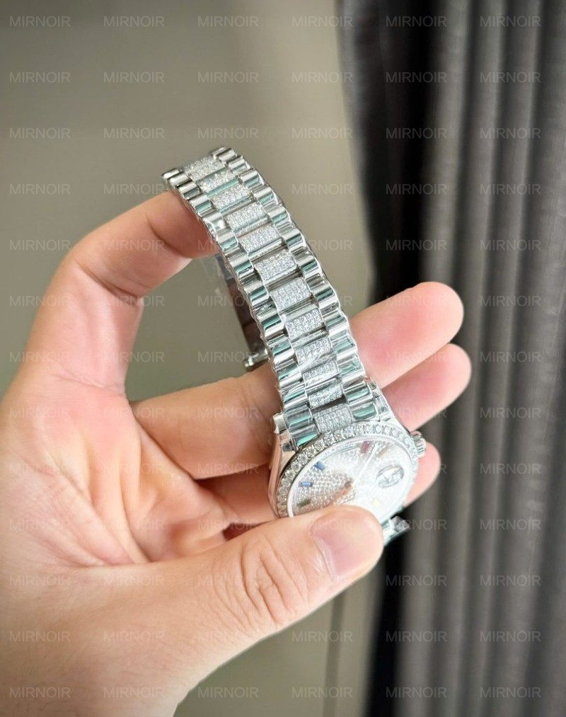 Dong-Ho-Rolex-Day-Date-Chec-Tac-Dinh-Kim-Cuong-Moissanite-Coc-So-Da-7-Mau-36mm-5-809x1024.jpg