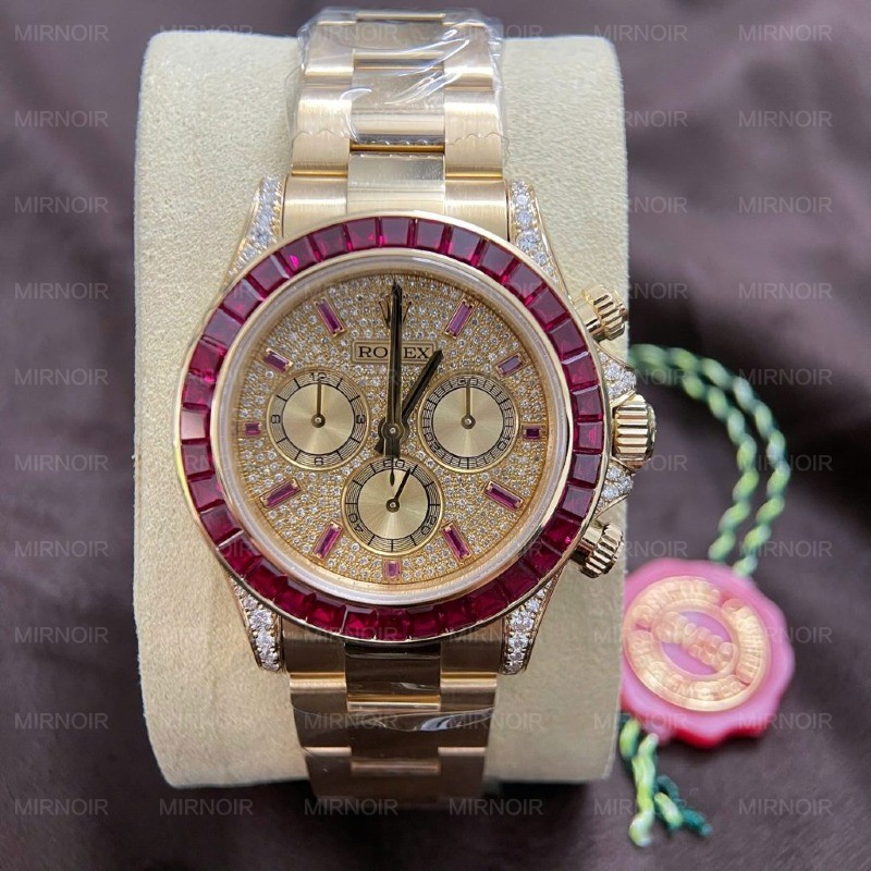 Dong-Ho-Rolex-Che-Tac-Daytona-126598TRU-Vang-18K-Nguyen-Khoi-Ruby-Kim-Cuong-Tu-Nhien-40mm-1-1024x1024.jpg