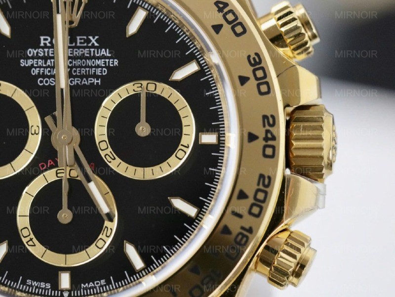 Dong-Ho-Rolex-Cosmograph-Daytona-M126508-Rep-11-Mat-Den-Coc-So-Da-Quang-40mm-5-1024x769.jpg