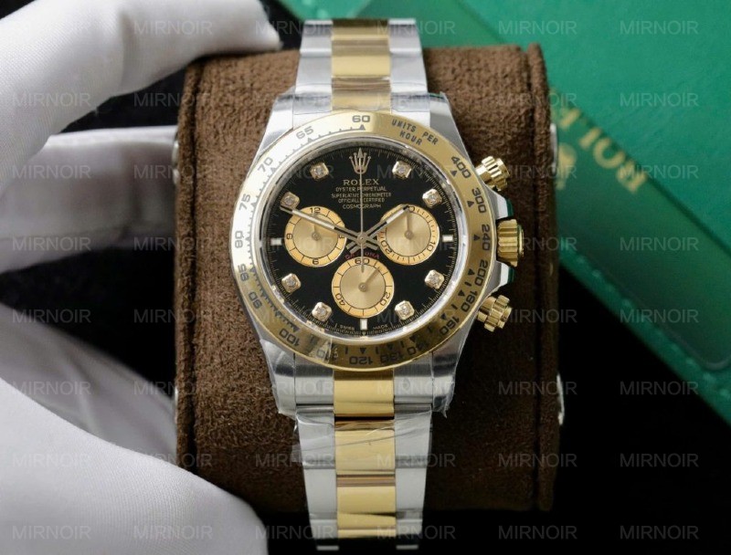 Dong-Ho-Rolex-Cosmograph-Daytona-126503-Replica-11-Mat-Den-May-Calibre-4131-40mm-2-1024x778.jpg