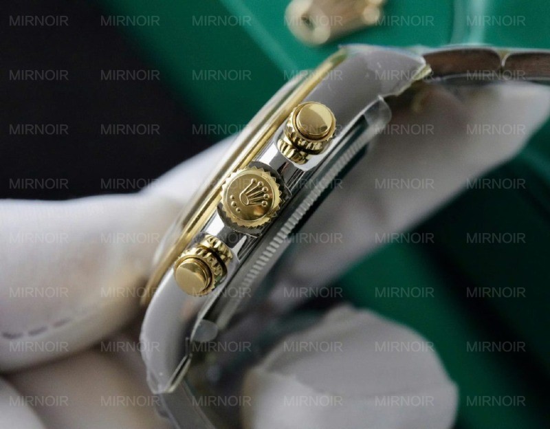 Dong-Ho-Rolex-Cosmograph-Daytona-126503-Replica-11-Mat-Den-May-Calibre-4131-40mm-9-1024x798.jpg