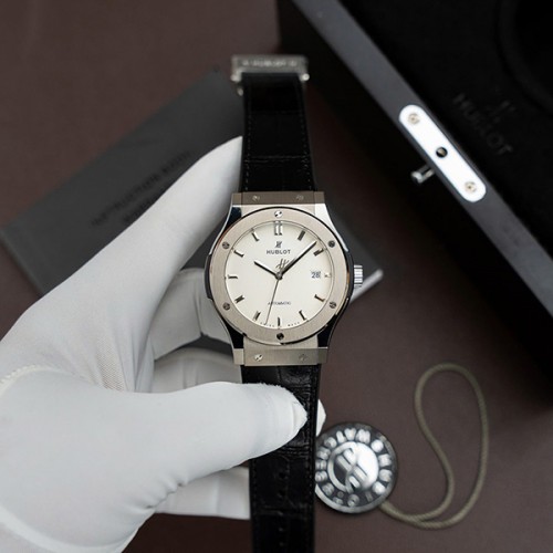 휴블럿 클래식퓨전 오토매틱-Hublot Classic Fusion 42mm