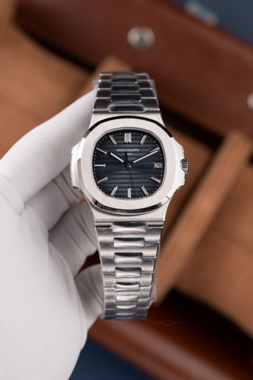 파텍필립 노틸러스 - Patek Philippe Nautilus 5711 Blue Dial Metal Wire 40mm