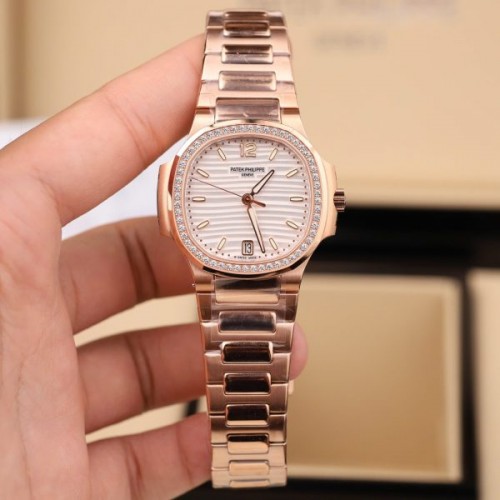 파텍필립 노틸러스 - Patek Philippe Nautilus 7118 White Dial Bezel Stone 35.2mm