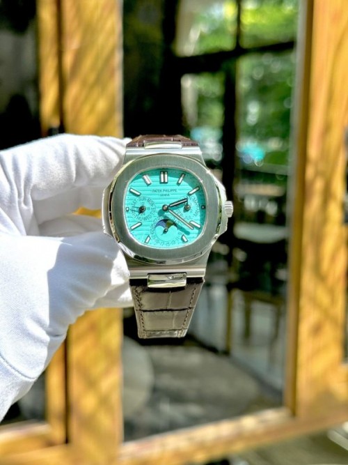 파텍필립 노틸러스 - Patek Philippe Nautilus 5740G Tiffany Dial Leather Strap 40mm