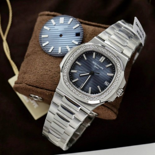 파텍필립 노틸러스 - Patek Philippe Nautilus 5711 Blue Dial Diamonds Natual 40mm